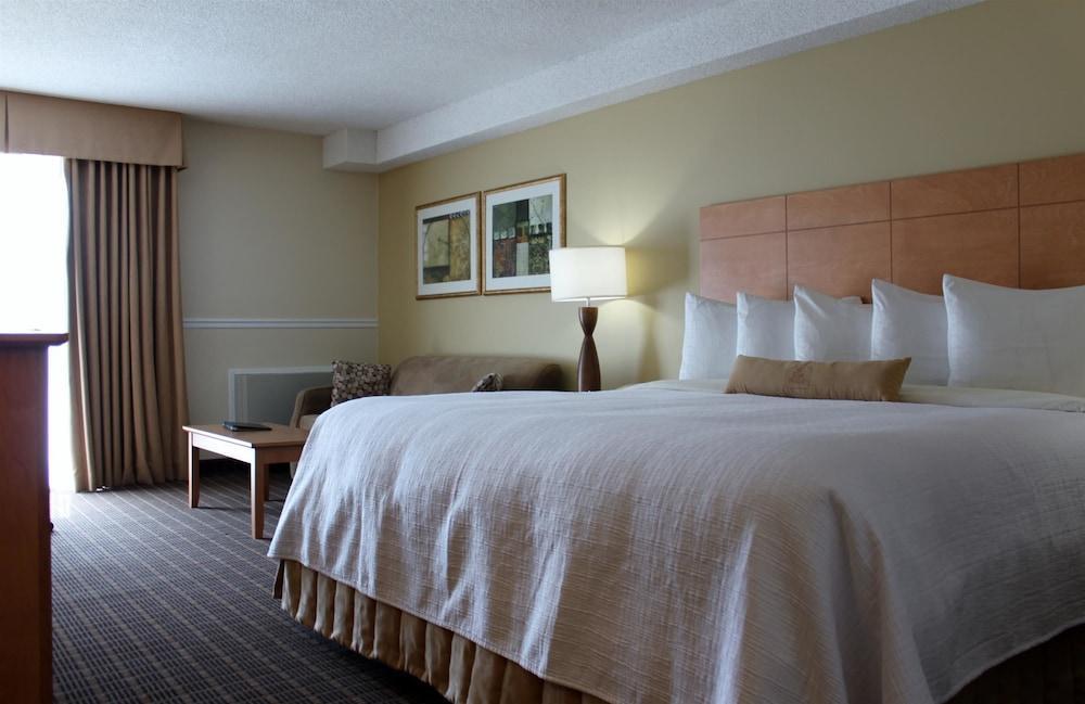 Western Hotel Smiths Falls