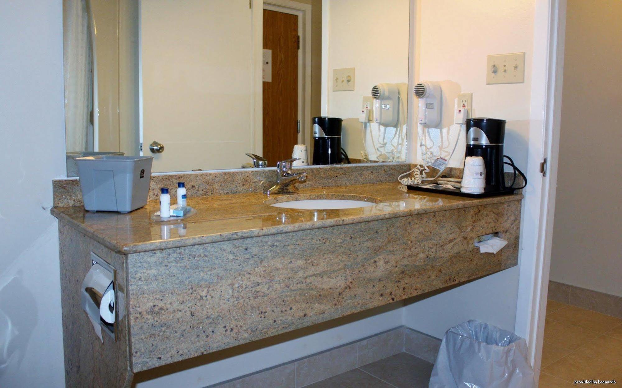 Western Hotel 3*